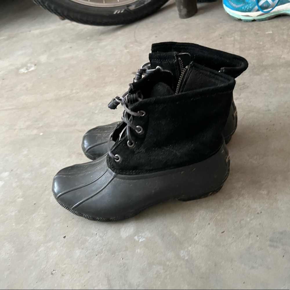 Sperry duck boots, black, lightly worn